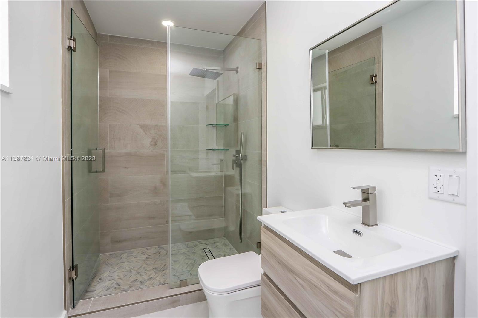LINCOLN CITY SEC A - Residential Lease