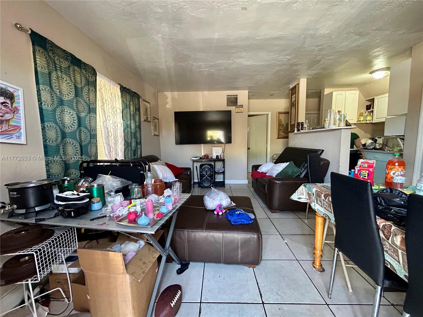 MAGNOLIA SUB - Residential Income
