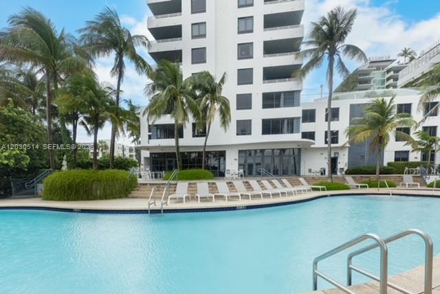 THE WAVERLY AT SOUTH BEAC - Residential Lease