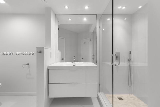 THE WAVERLY AT SOUTH BEAC - Residential Lease