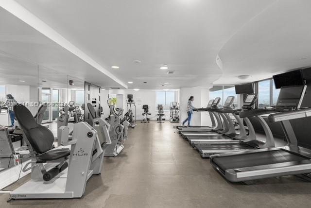 THE WAVERLY AT SOUTH BEAC - Residential Lease