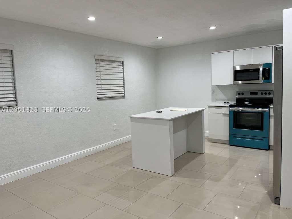 MYRTLE GROVE 1ST ADDN - Residential