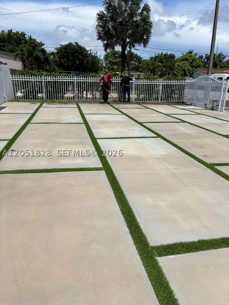 MYRTLE GROVE 1ST ADDN - Residential