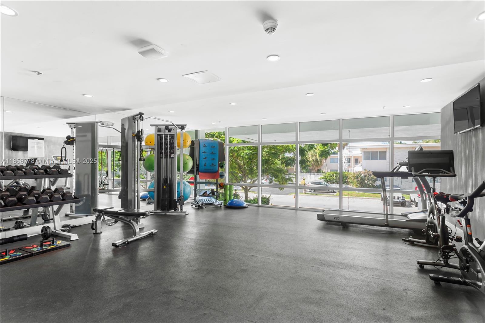 LE JARDIN HOUSE CONDO - Residential