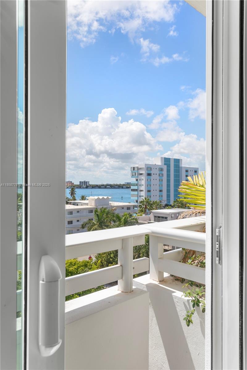LE JARDIN HOUSE CONDO - Residential