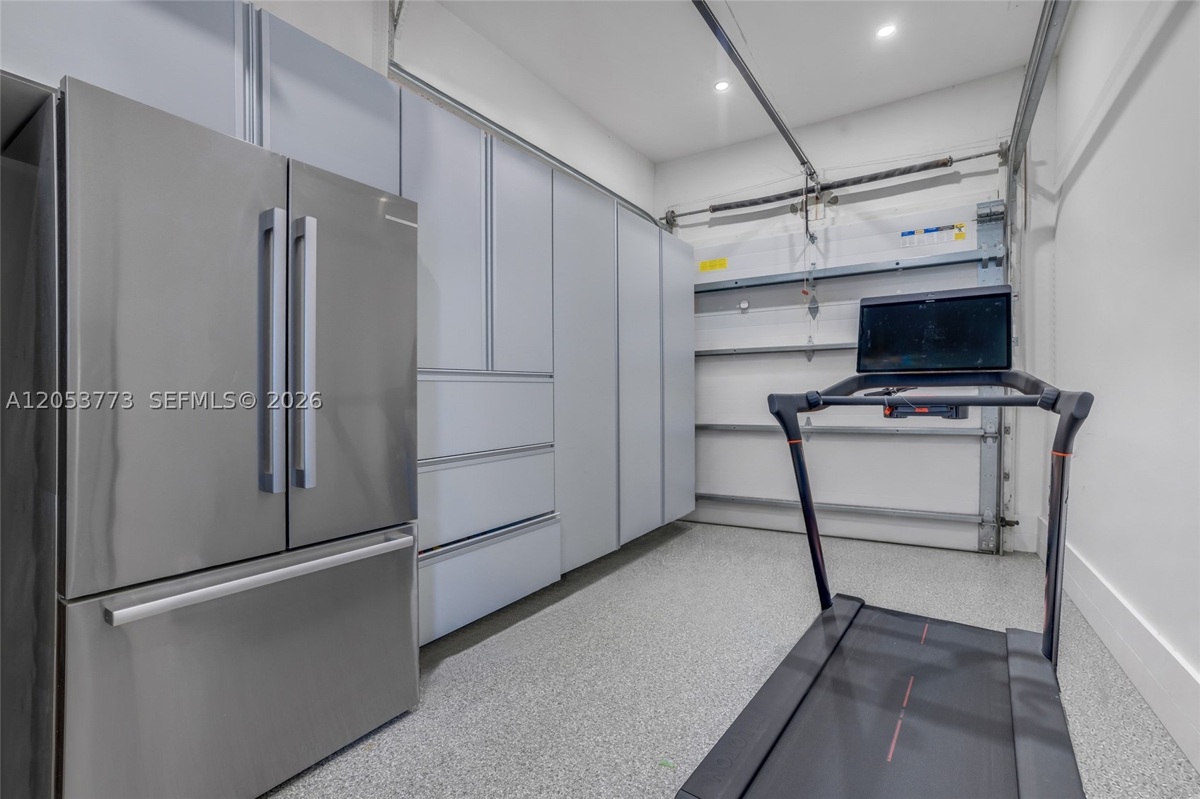 DORAL COMMONS RESIDENTIAL - Residential