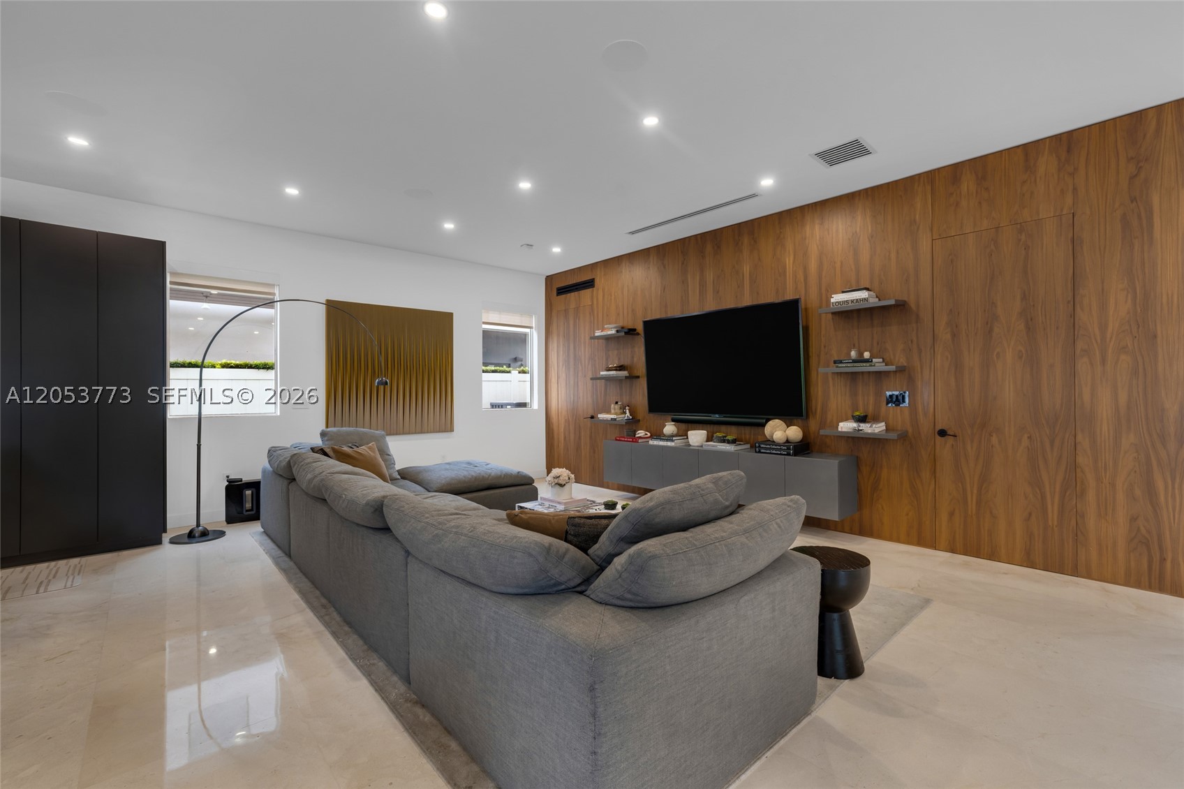 DORAL COMMONS RESIDENTIAL - Residential