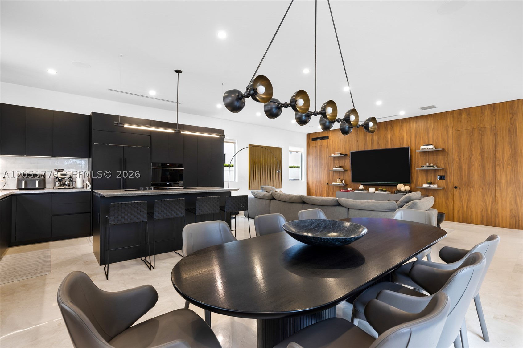 DORAL COMMONS RESIDENTIAL - Residential