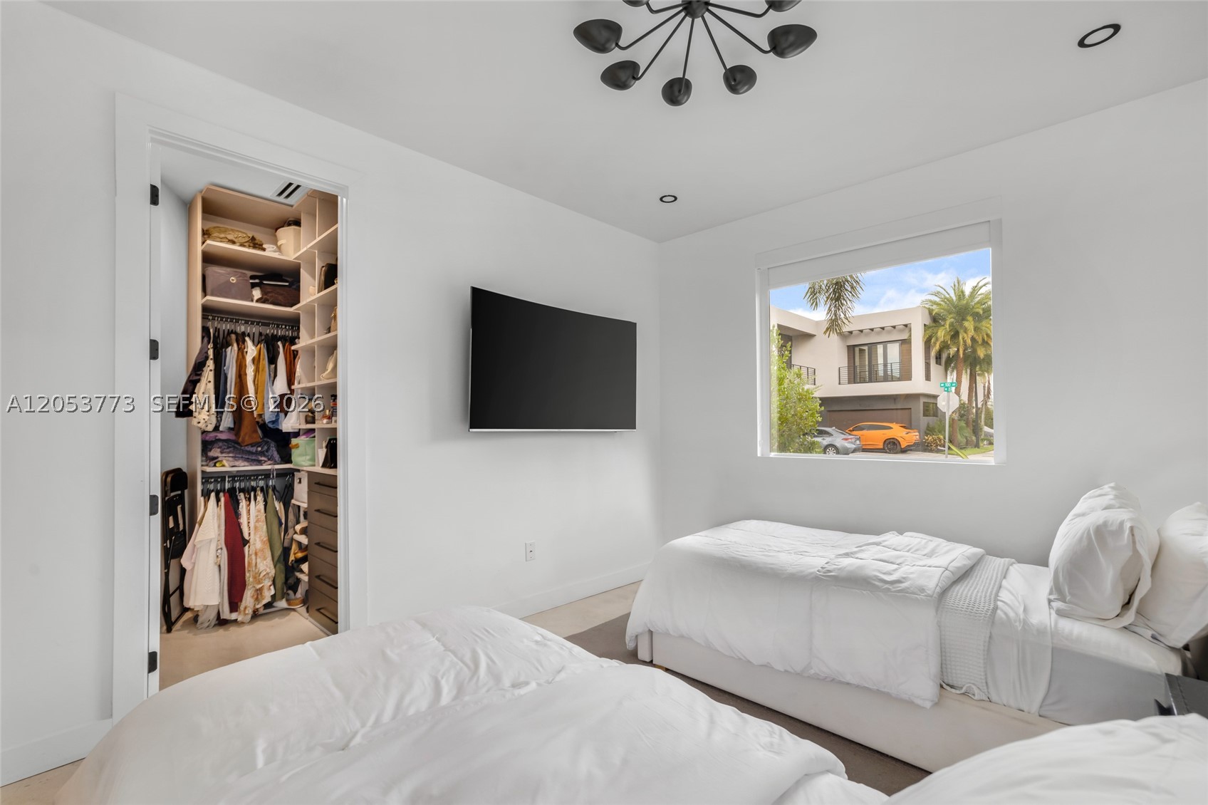 DORAL COMMONS RESIDENTIAL - Residential
