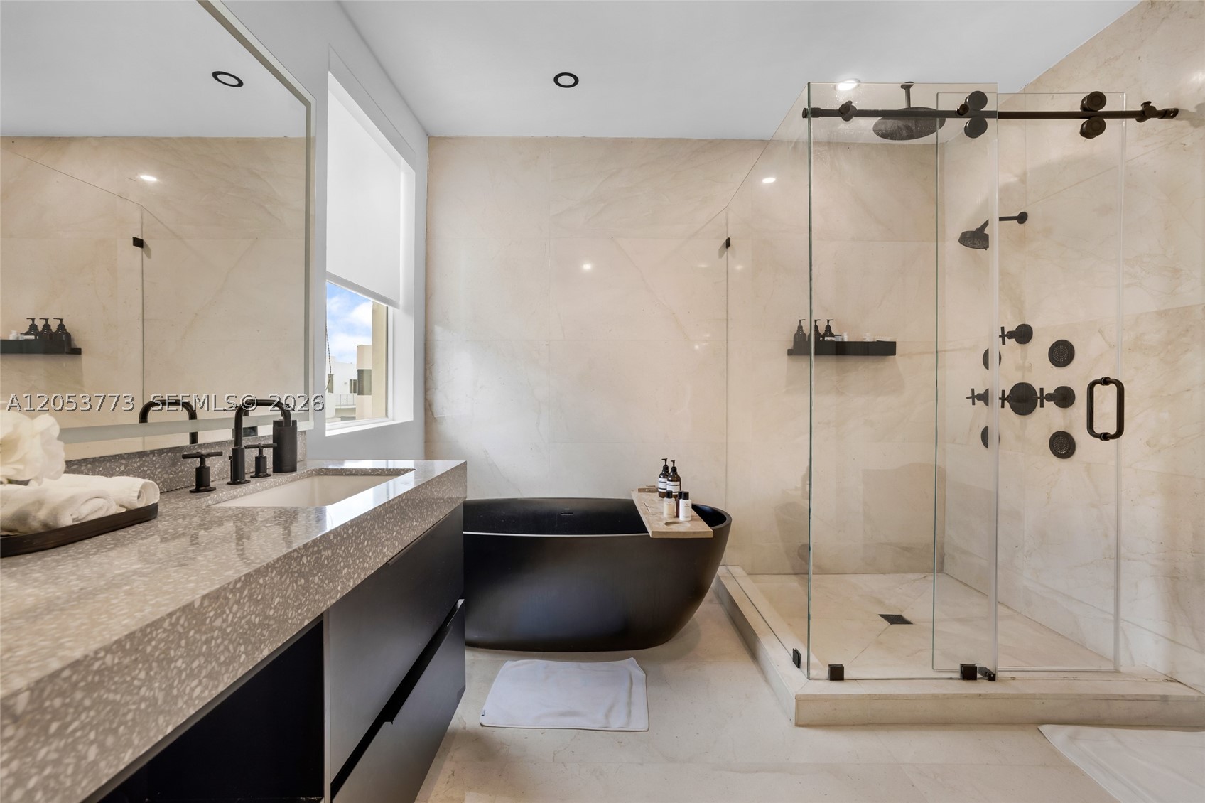 DORAL COMMONS RESIDENTIAL - Residential
