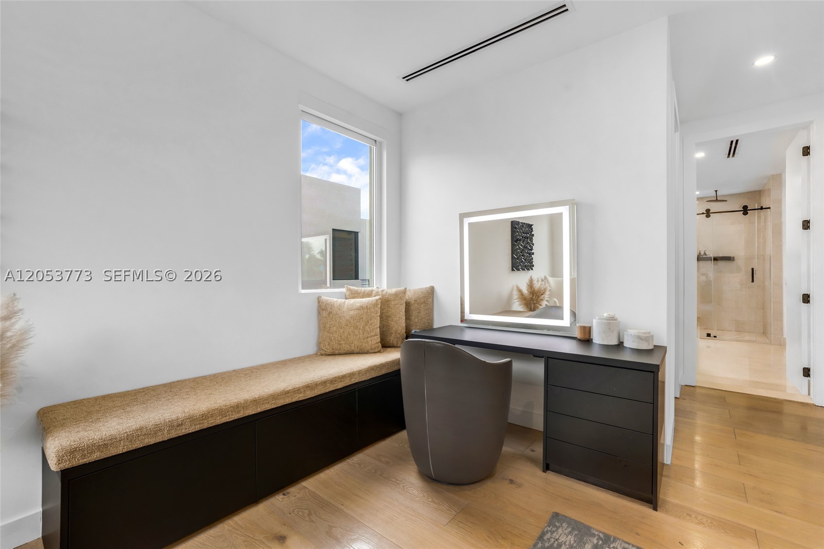 DORAL COMMONS RESIDENTIAL - Residential