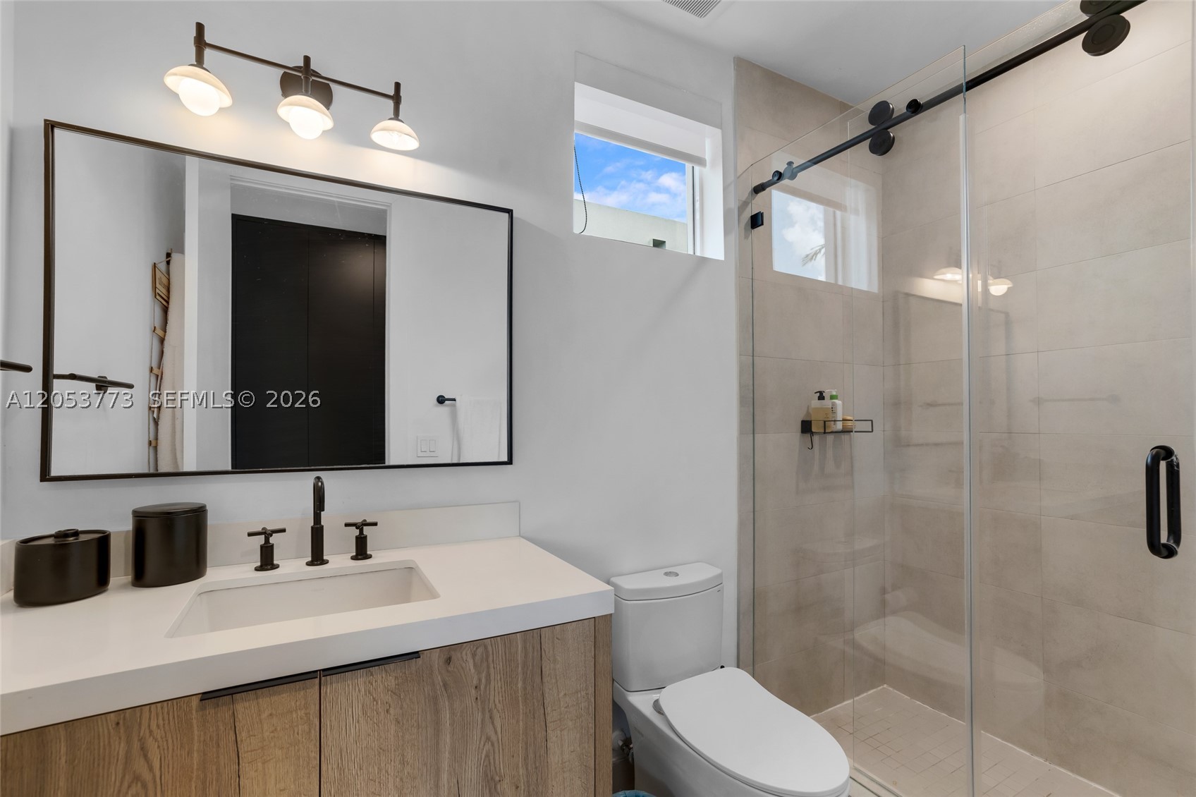 DORAL COMMONS RESIDENTIAL - Residential