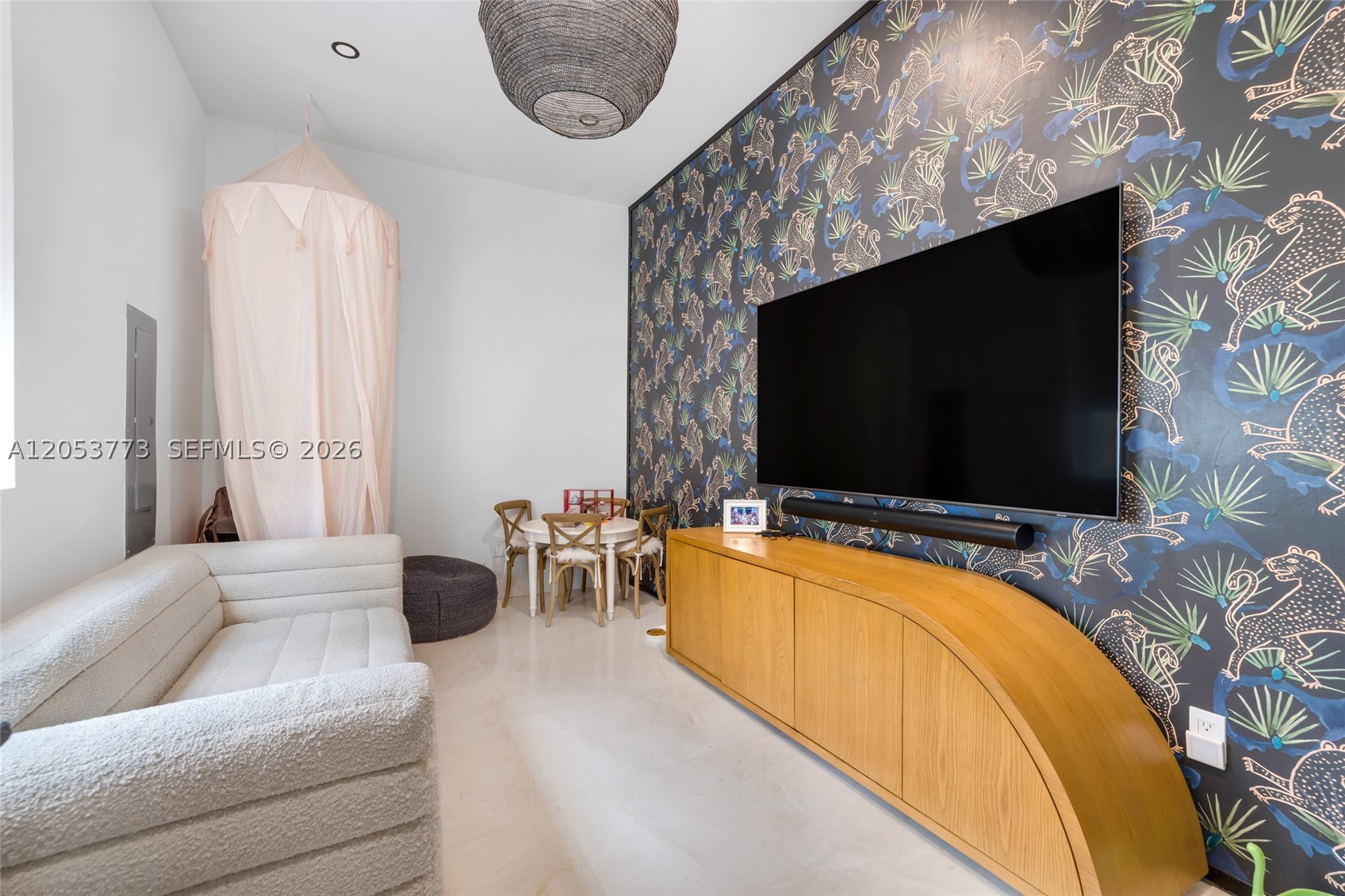 DORAL COMMONS RESIDENTIAL - Residential