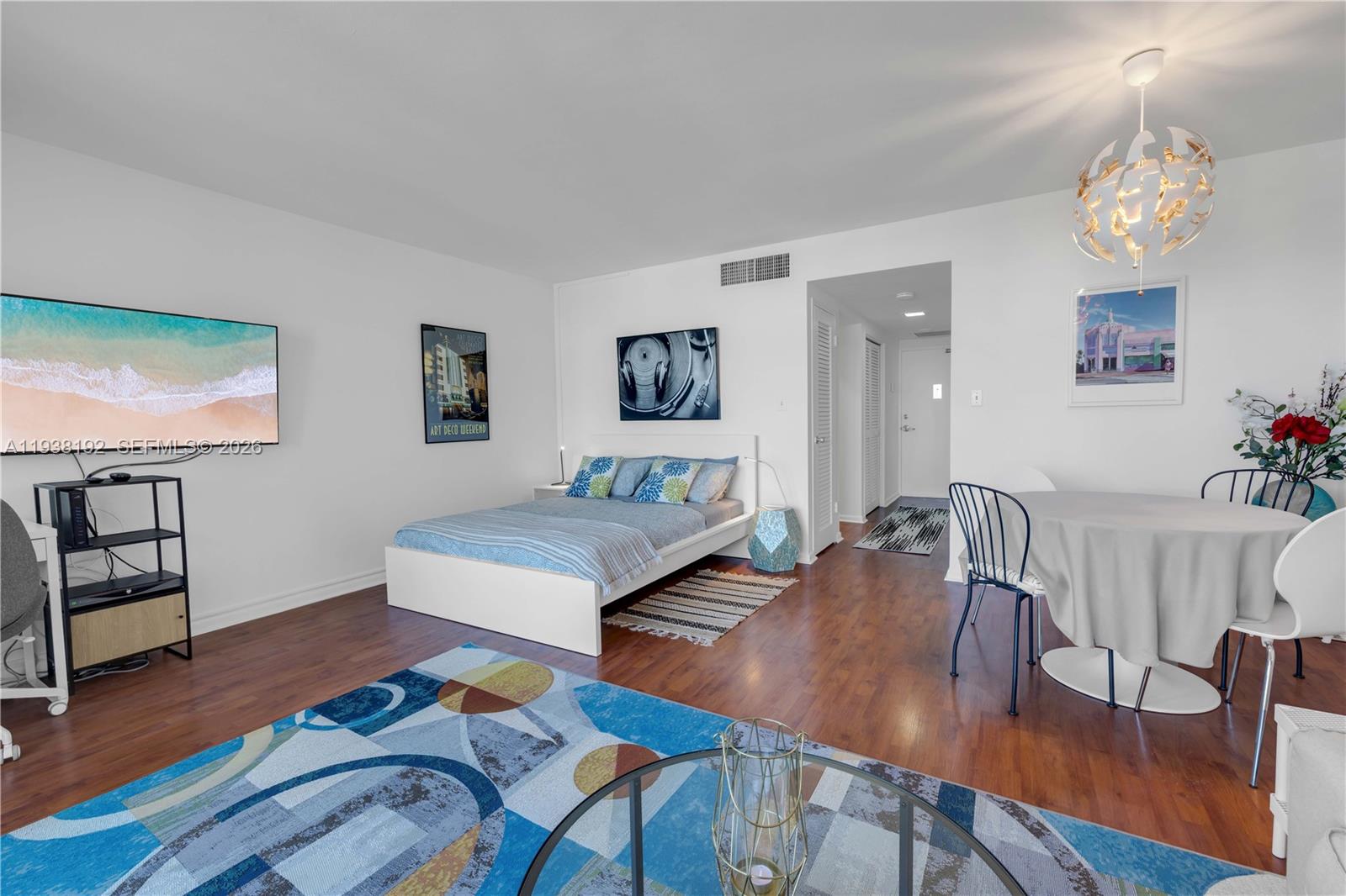 MIRADOR 1200 CONDO - Residential