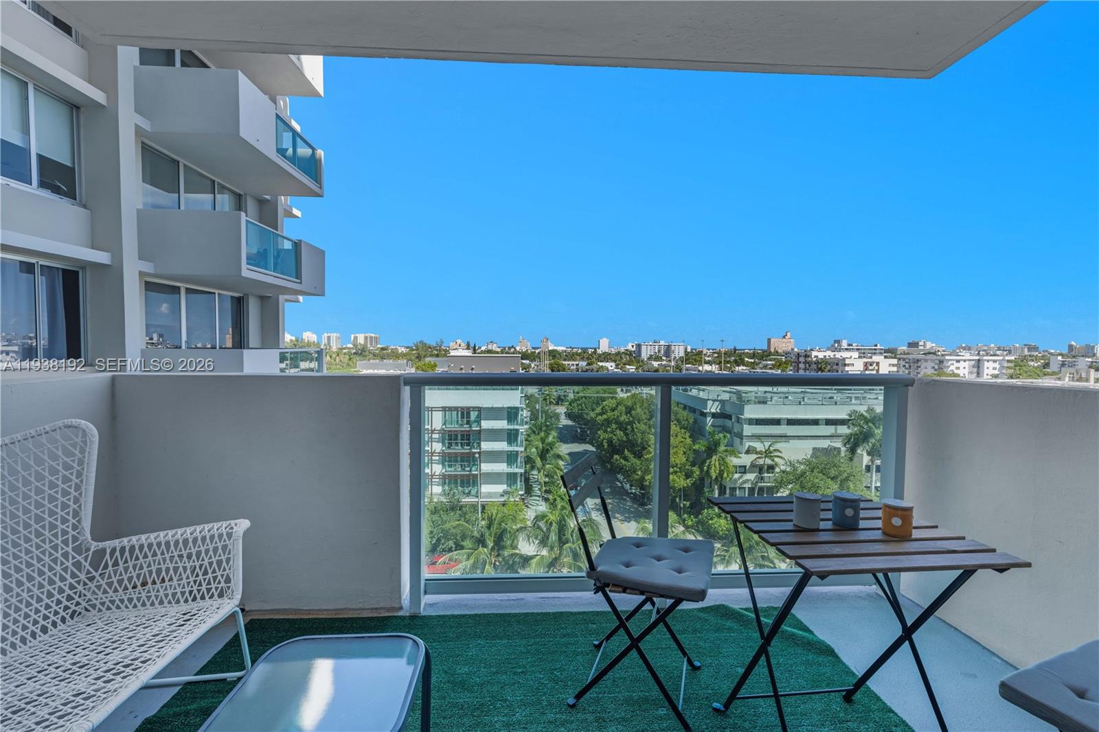 MIRADOR 1200 CONDO - Residential