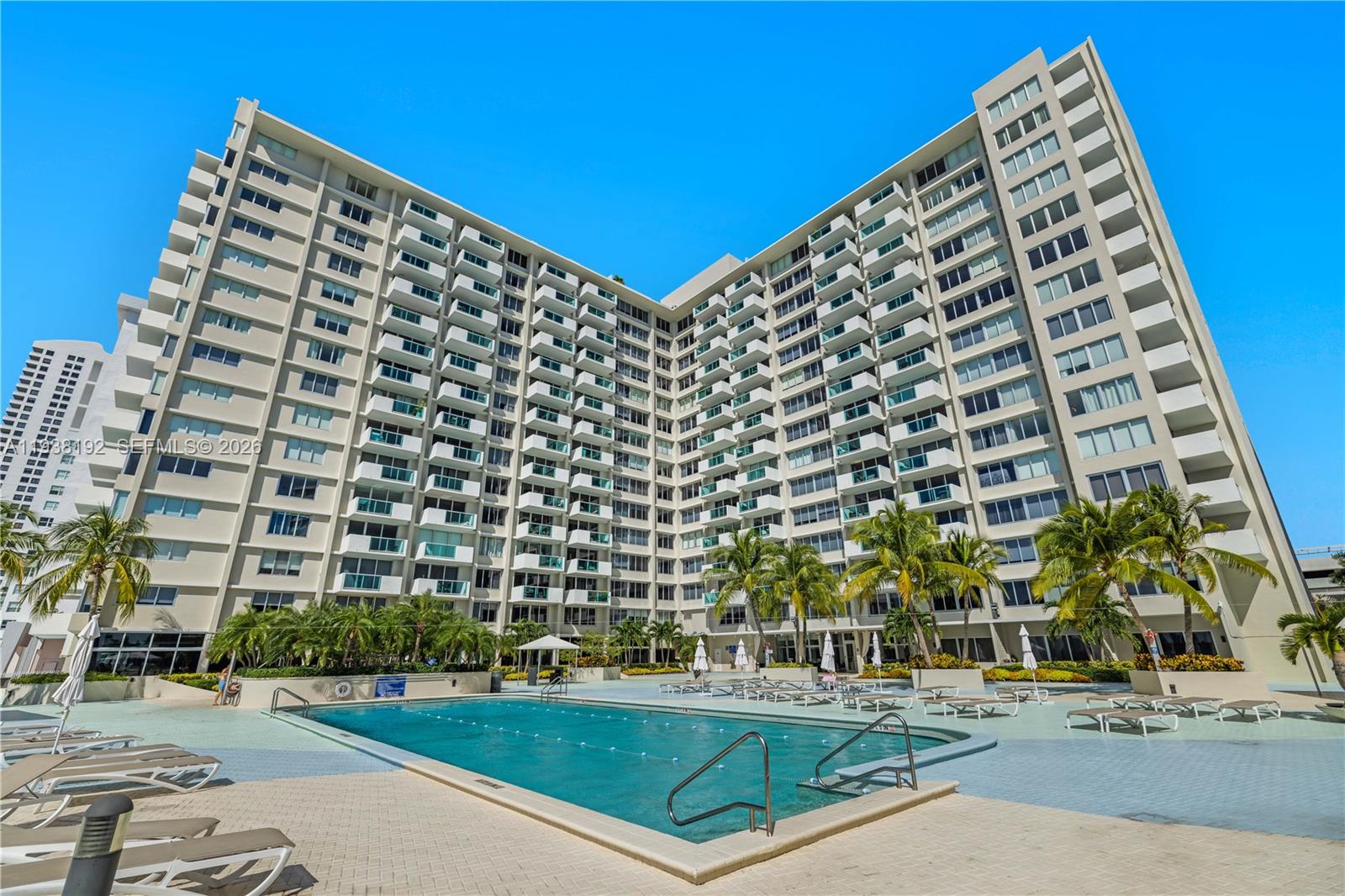 MIRADOR 1200 CONDO - Residential