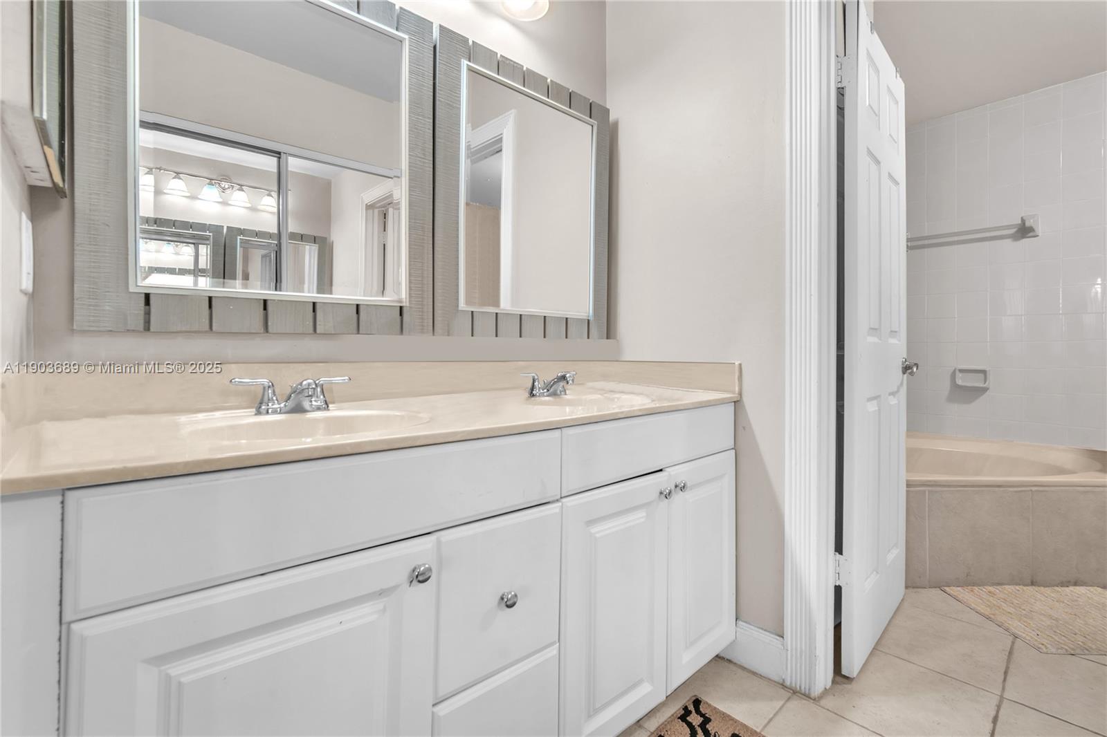 ALLEGRO AT SAWGRASS MILLS - Residential