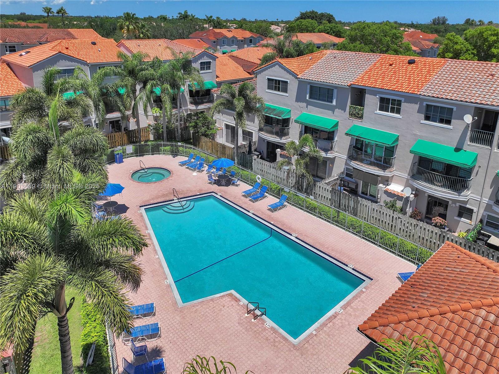 ALLEGRO AT SAWGRASS MILLS - Residential
