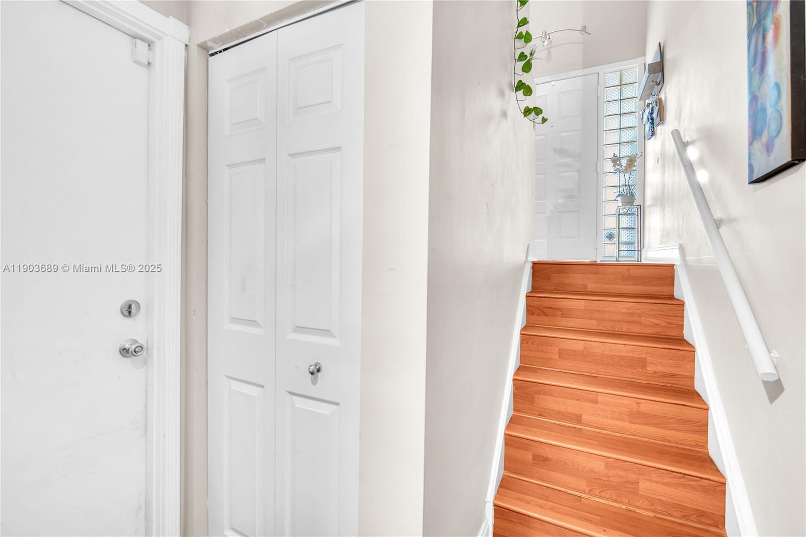 ALLEGRO AT SAWGRASS MILLS - Residential