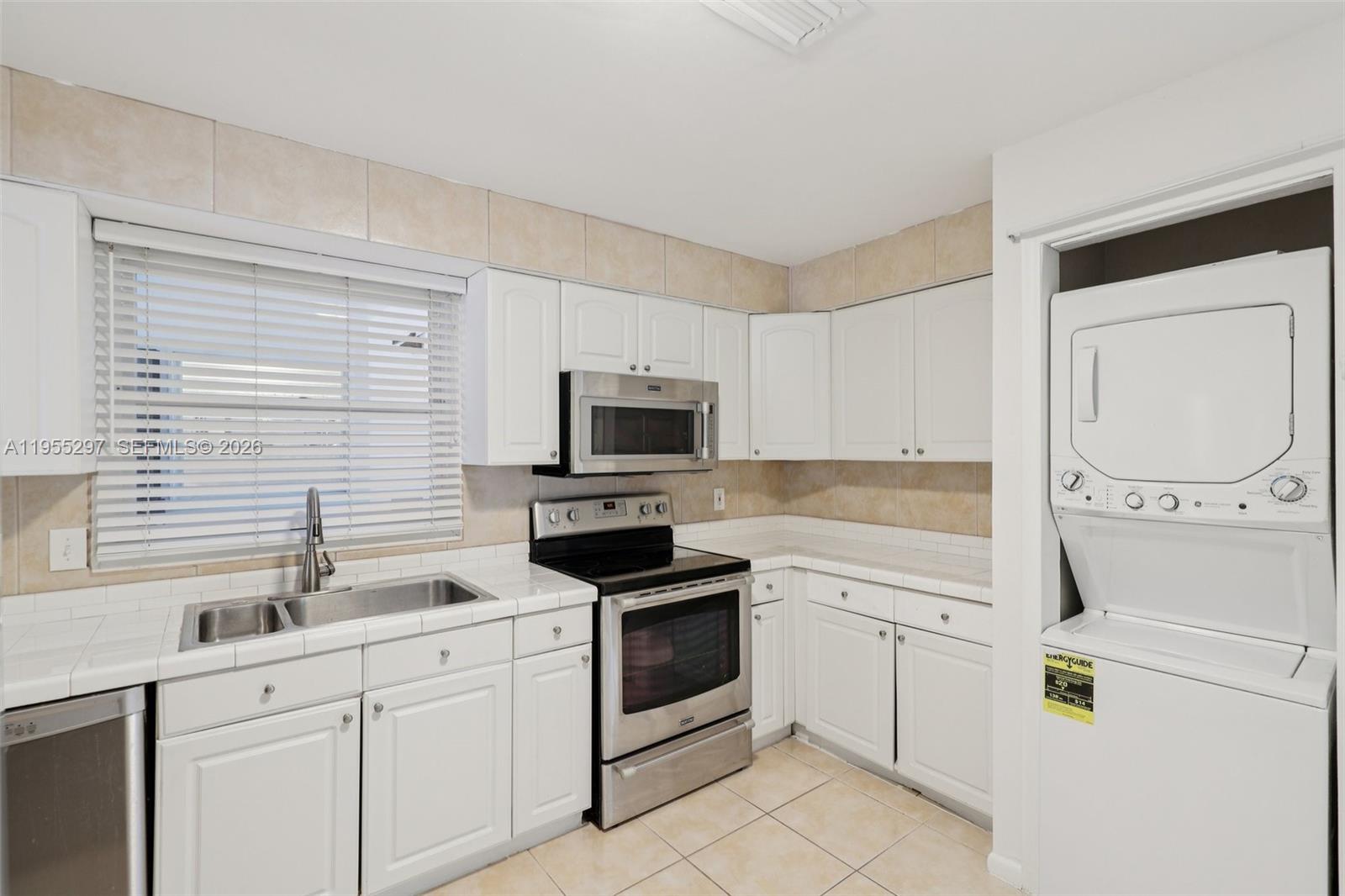 FOUR HUNDRED SIXTY ONE CO - Residential