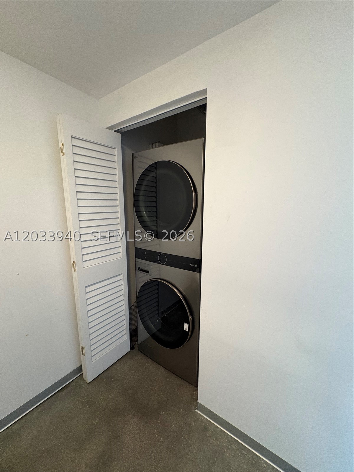 NEO VERTIKA CONDO - Residential