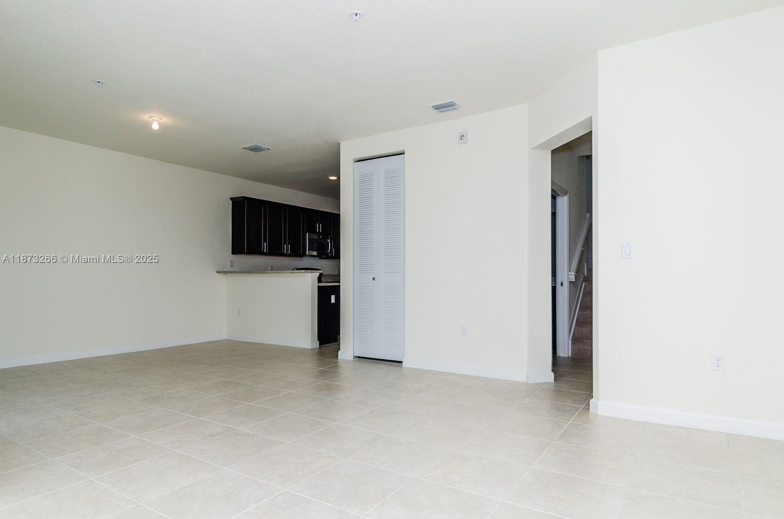 adagio at central park co - Residential Lease