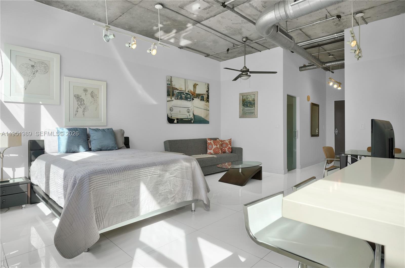 CITE CONDO - Residential