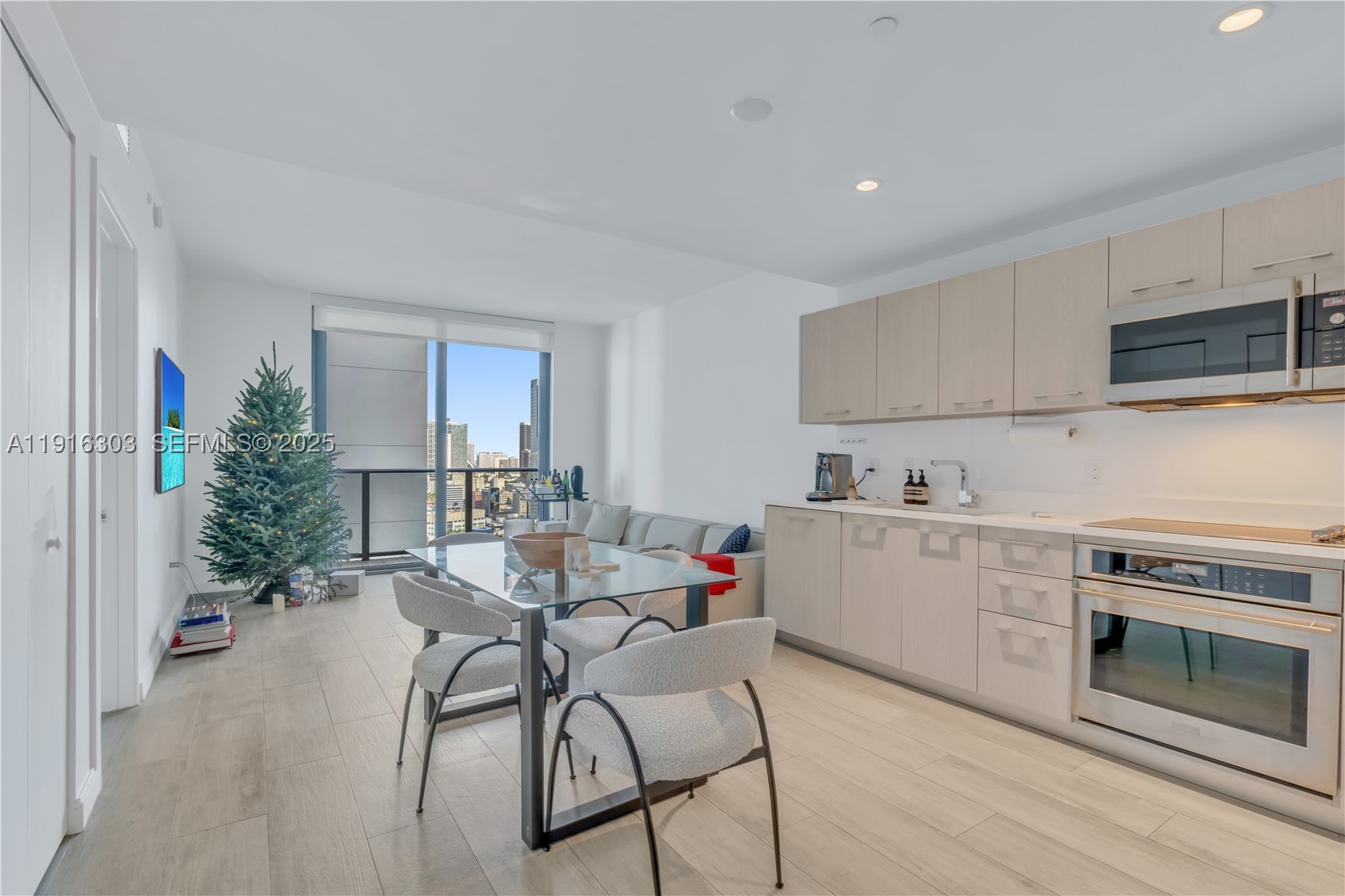 BRICKELL HEIGHTS WEST CON - Residential