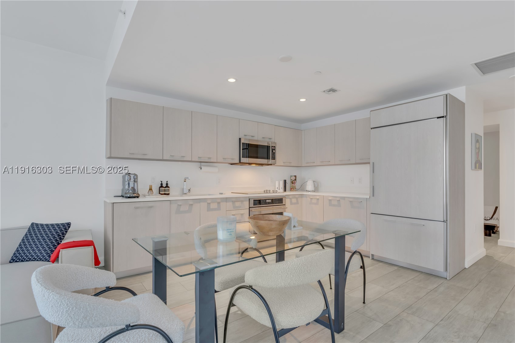 BRICKELL HEIGHTS WEST CON - Residential