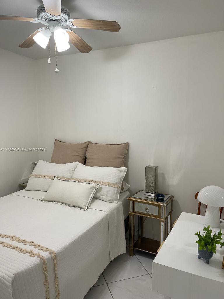 THE CARRIAGE CLUB NORTH C - Residential Lease