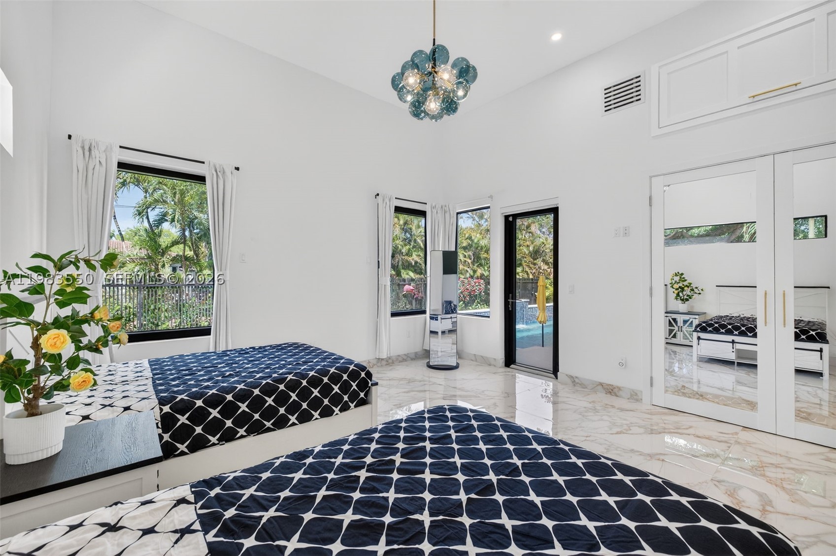 GRIFFINGS BISCAYNE PK EST - Residential