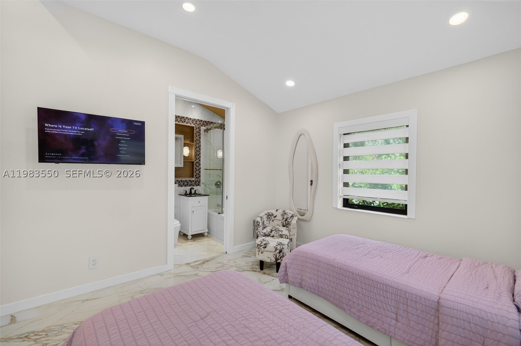 GRIFFINGS BISCAYNE PK EST - Residential