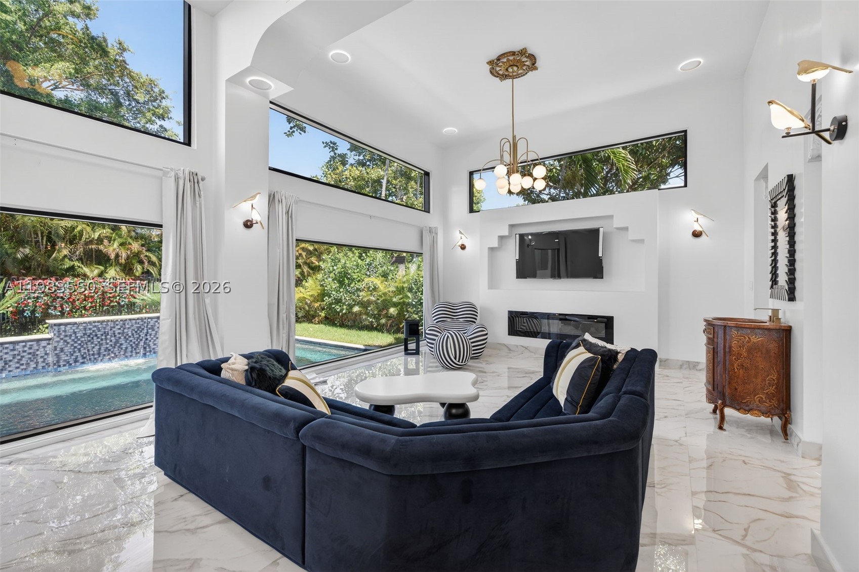 GRIFFINGS BISCAYNE PK EST - Residential