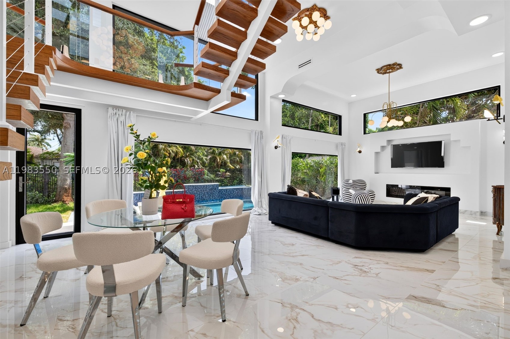 GRIFFINGS BISCAYNE PK EST - Residential