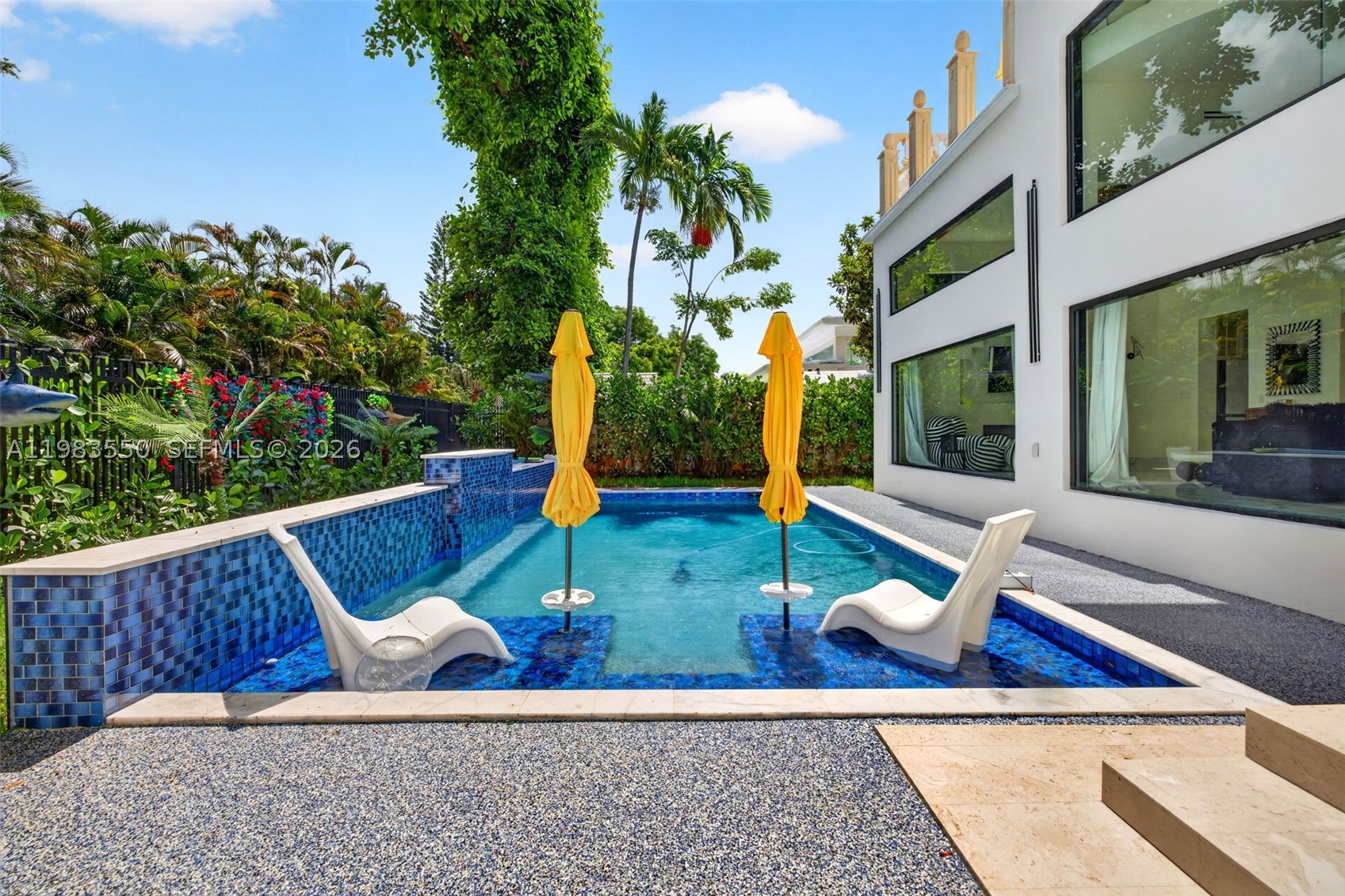 GRIFFINGS BISCAYNE PK EST - Residential