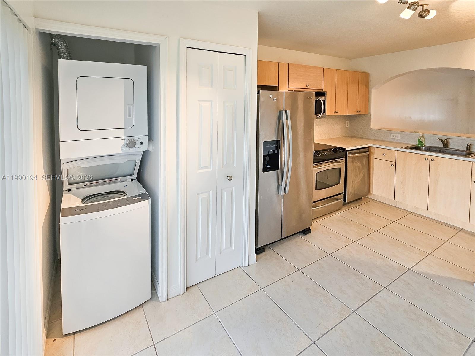 VENETIA GARDENS CONDO - Residential
