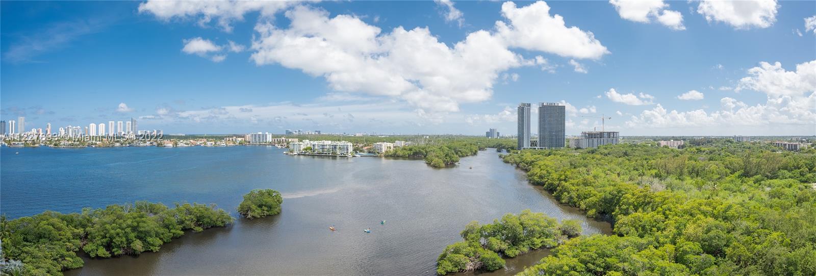 MARINA PALMS RESIDENCES S - Residential
