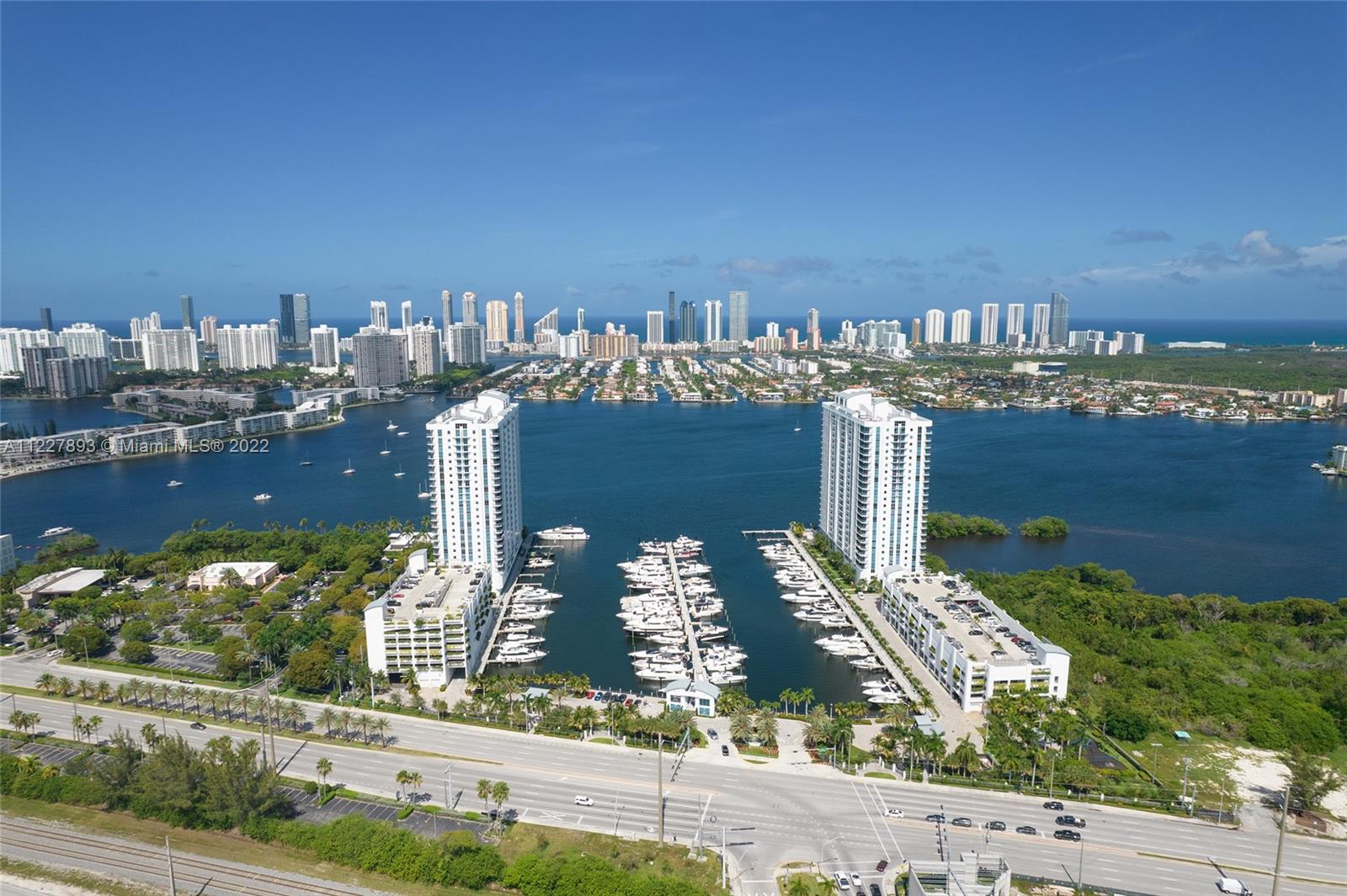 MARINA PALMS RESIDENCES S - Residential