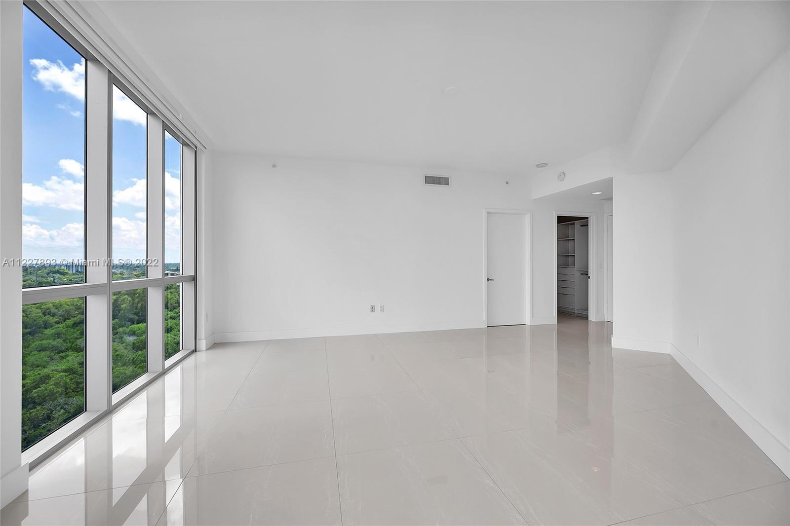 MARINA PALMS RESIDENCES S - Residential