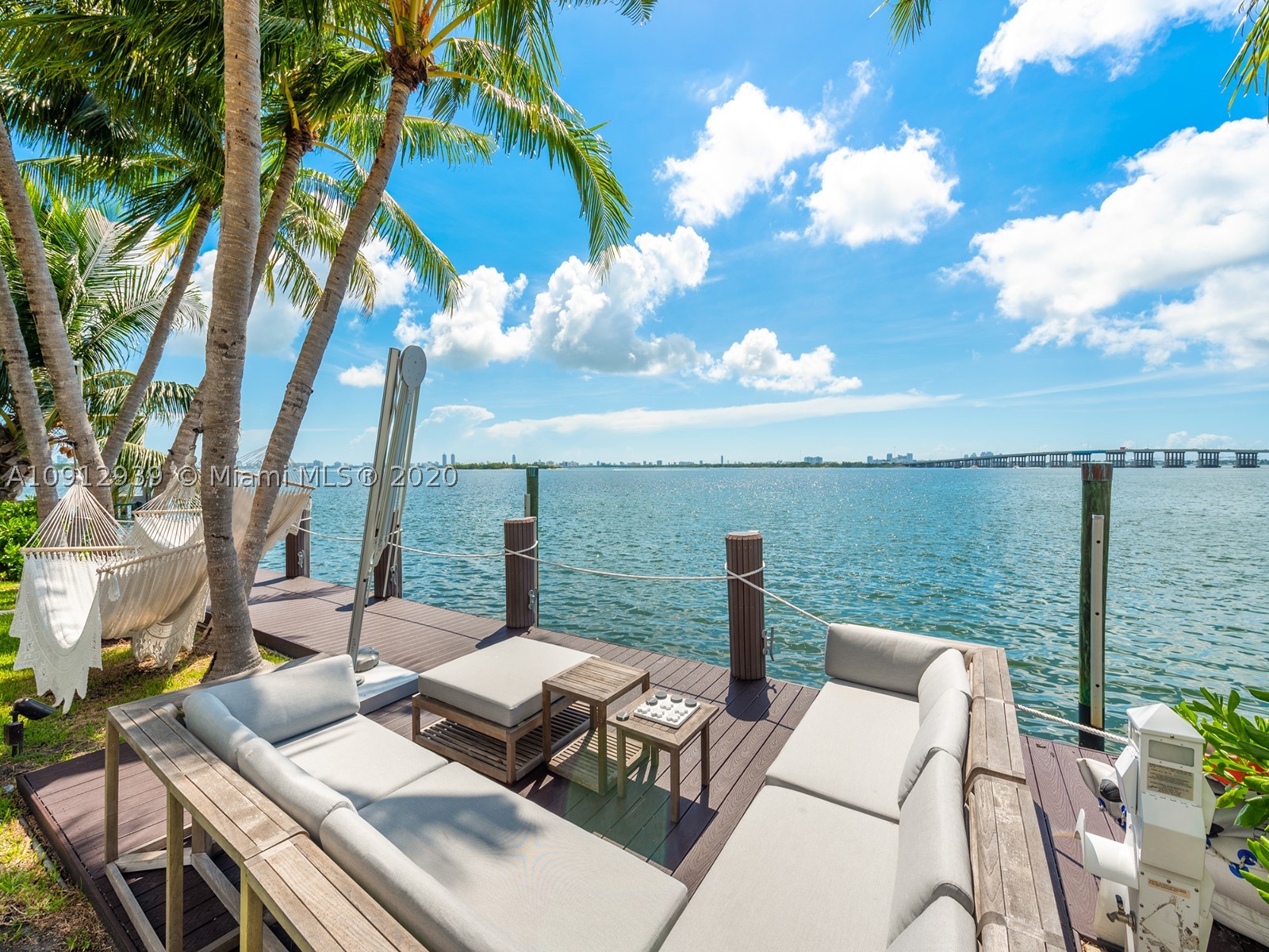 BAY POINT - Residential