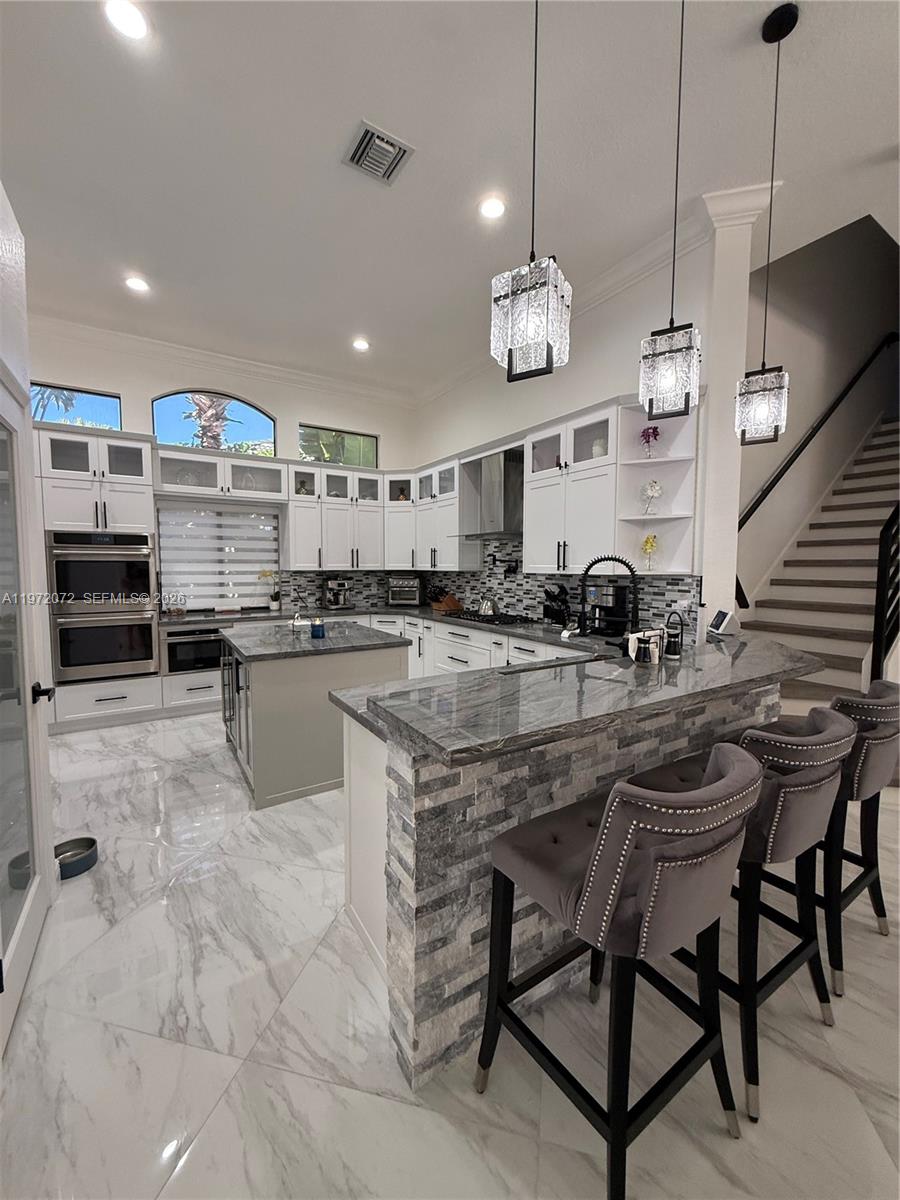 SUNSET LAKES PLAT ONE - Residential