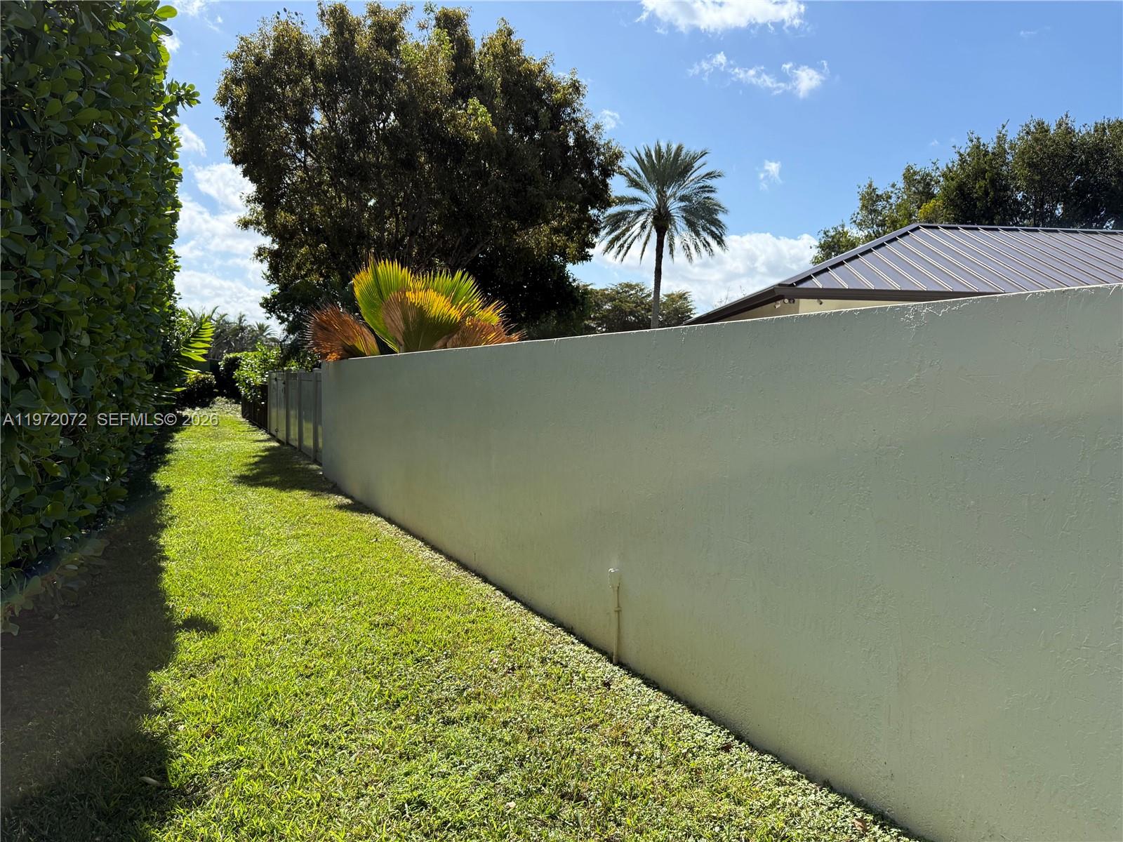 SUNSET LAKES PLAT ONE - Residential