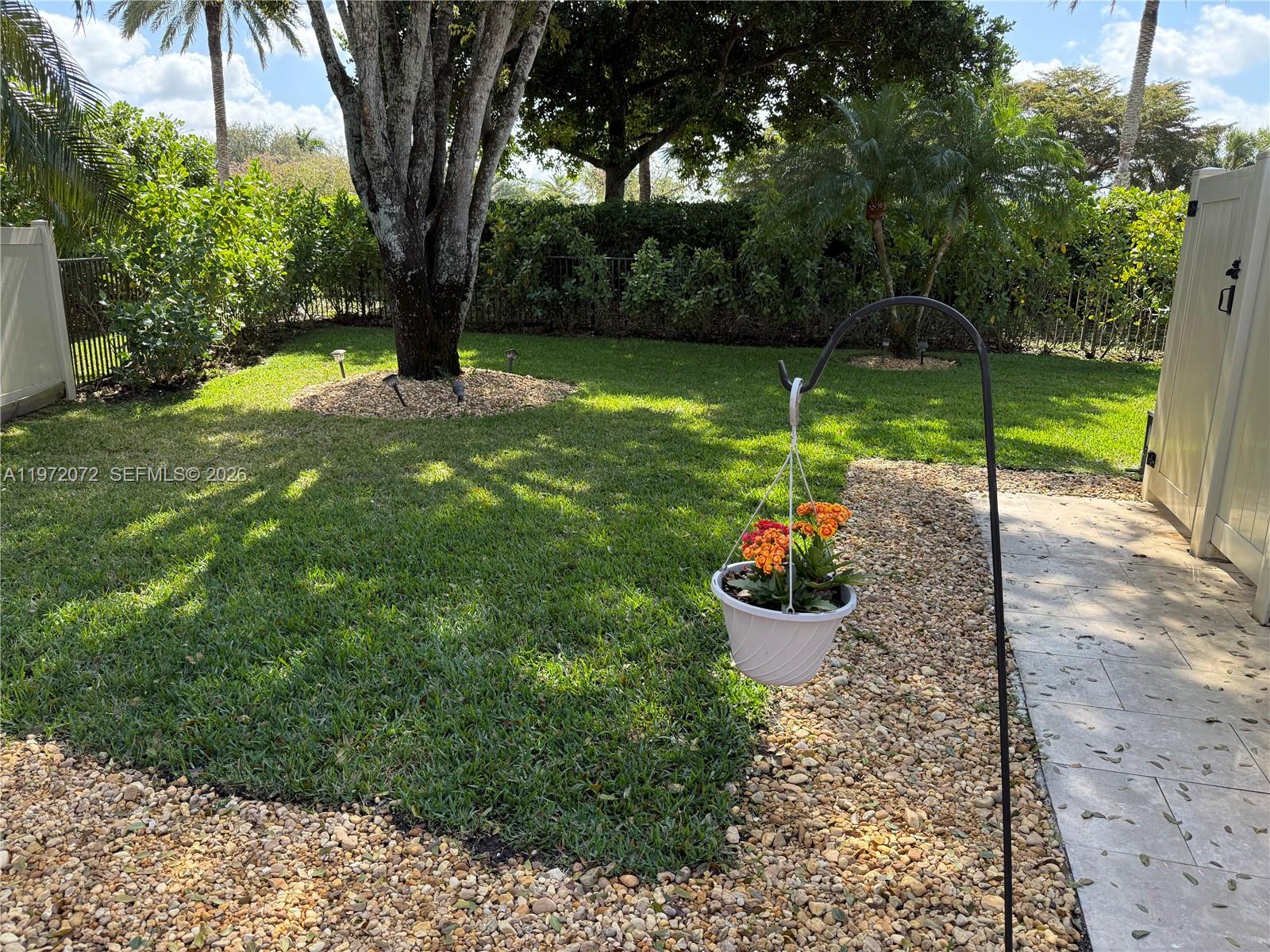 SUNSET LAKES PLAT ONE - Residential