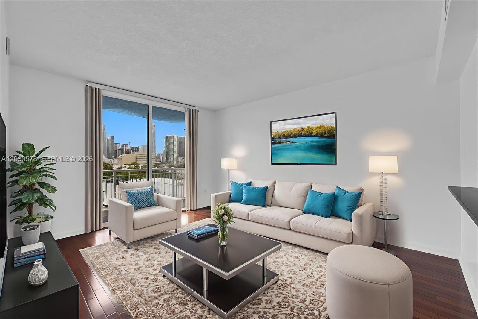 1800 BISCAYNE PLAZA CONDO - Residential