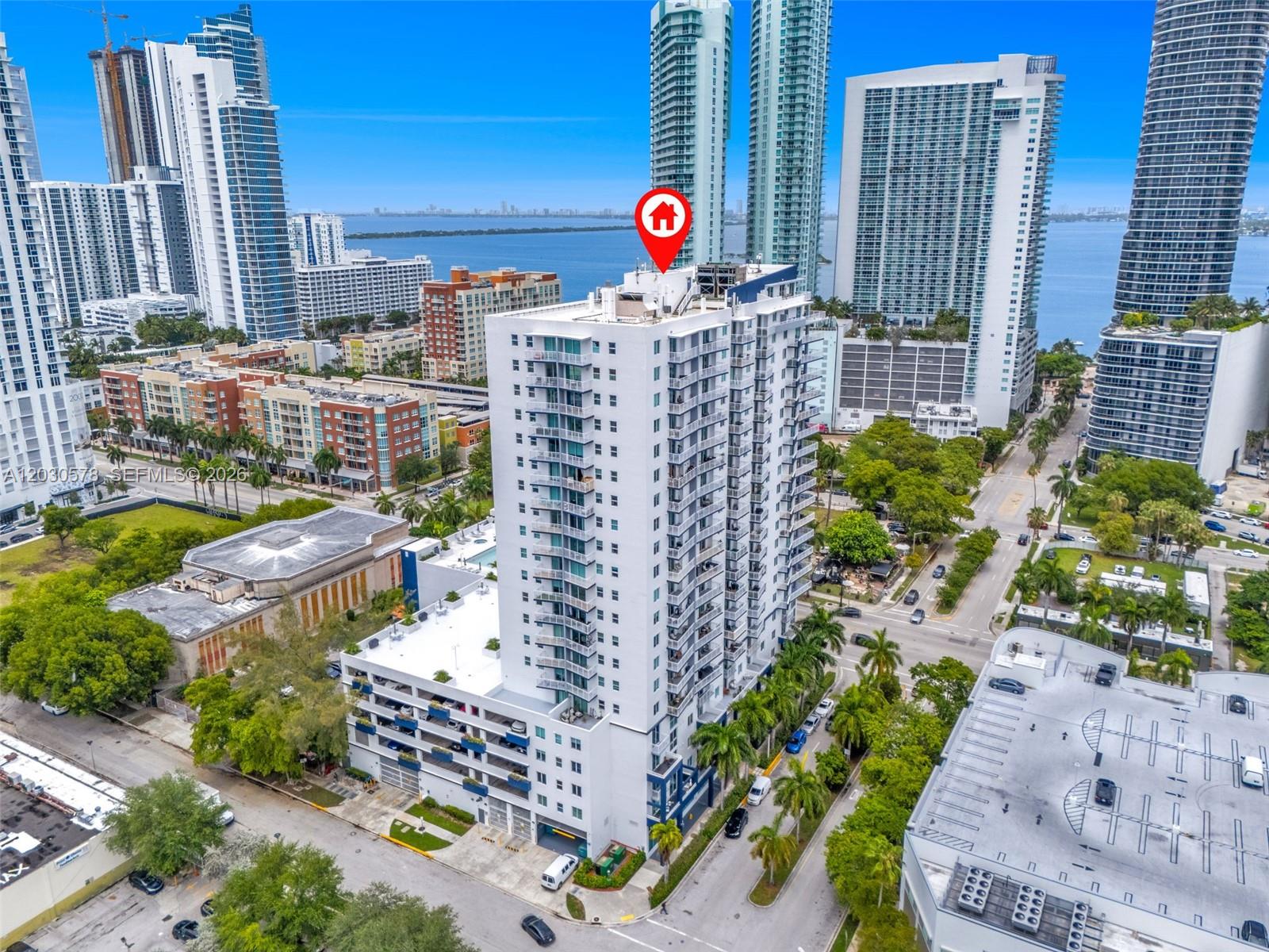 1800 BISCAYNE PLAZA CONDO - Residential
