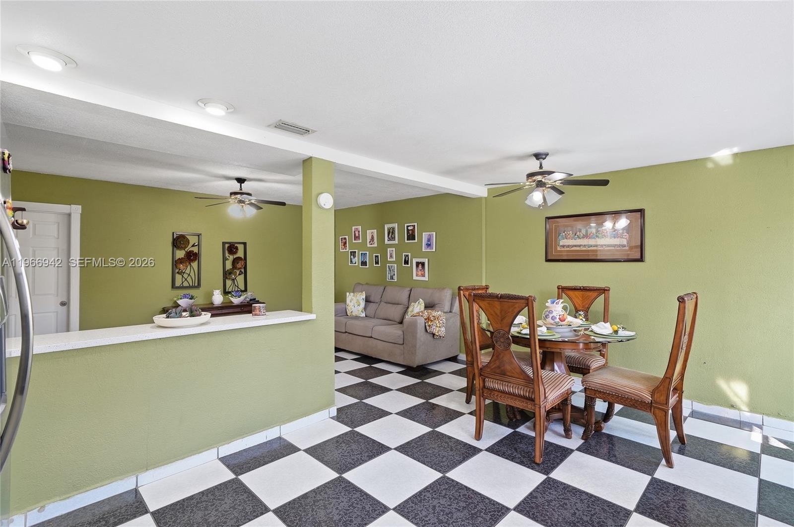 IDEAL HOMES SUB NO 4 - Residential