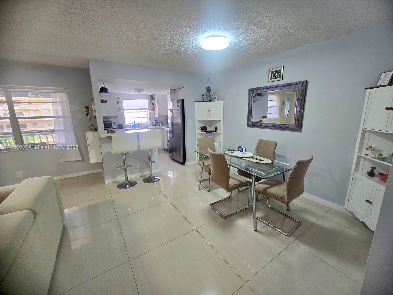 BEVERLY HILLS CONDO NUMBE - Residential