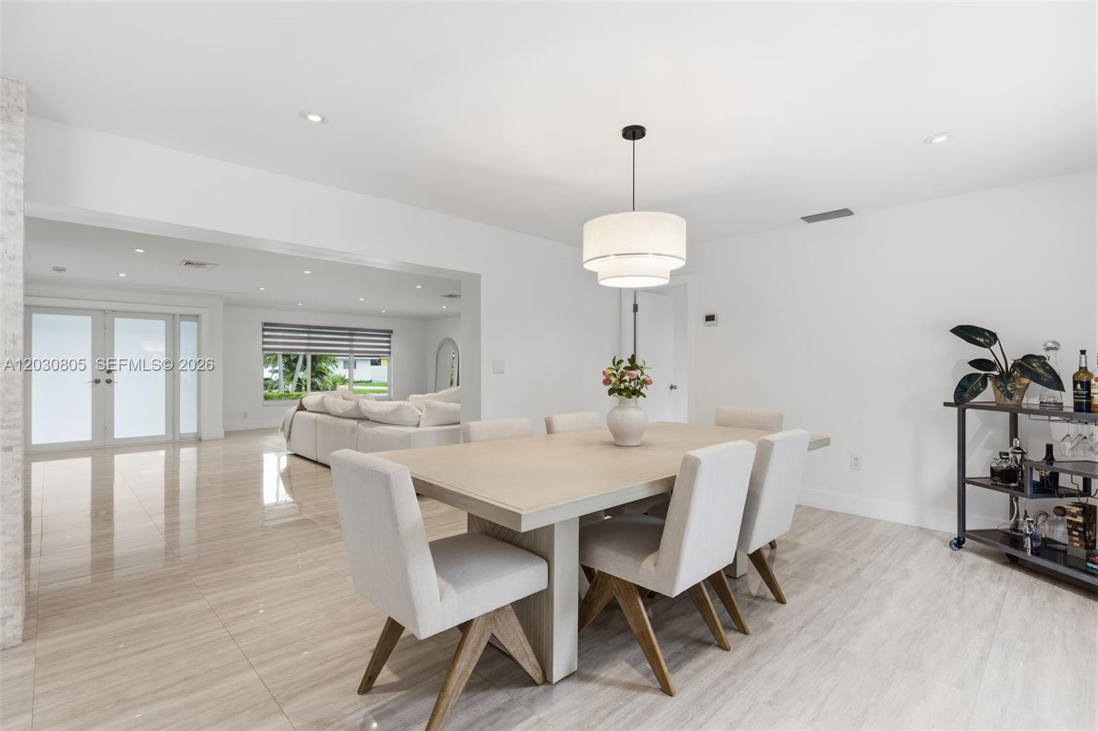 COUNTRY CLUB OF MIAMI EST - Residential