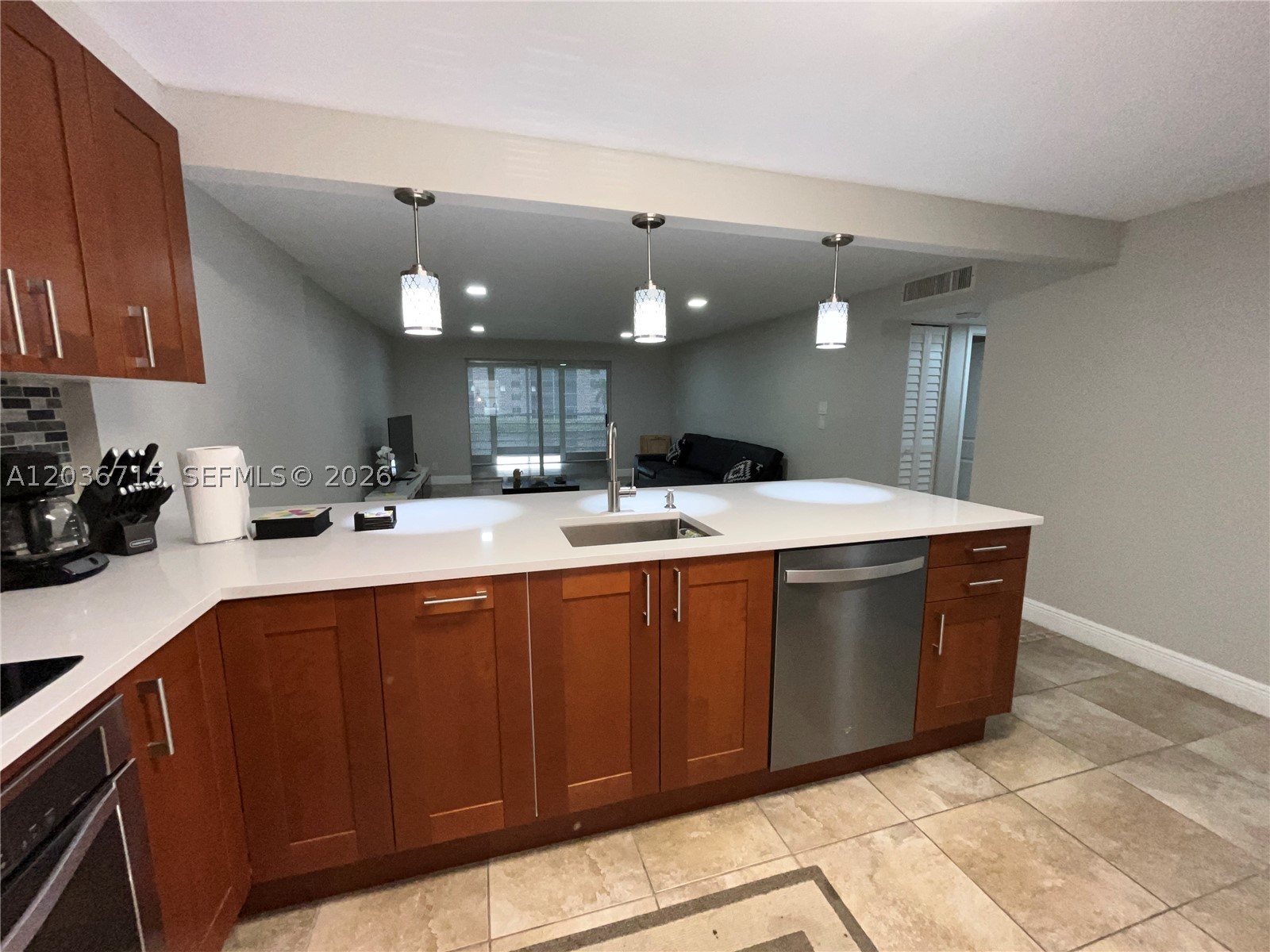 MEADOWBROOK LAKES VIEW CO - Residential Lease
