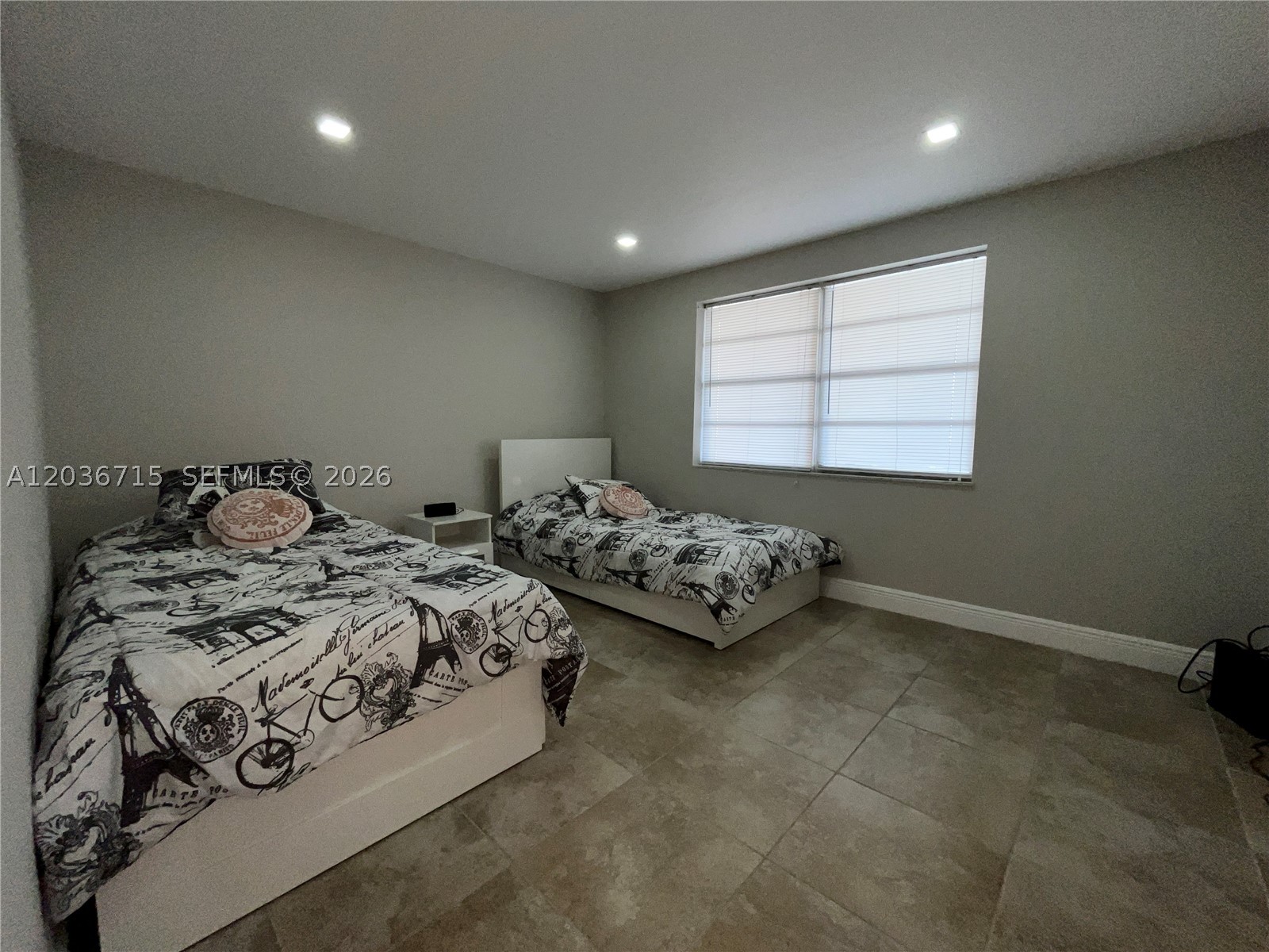 MEADOWBROOK LAKES VIEW CO - Residential Lease